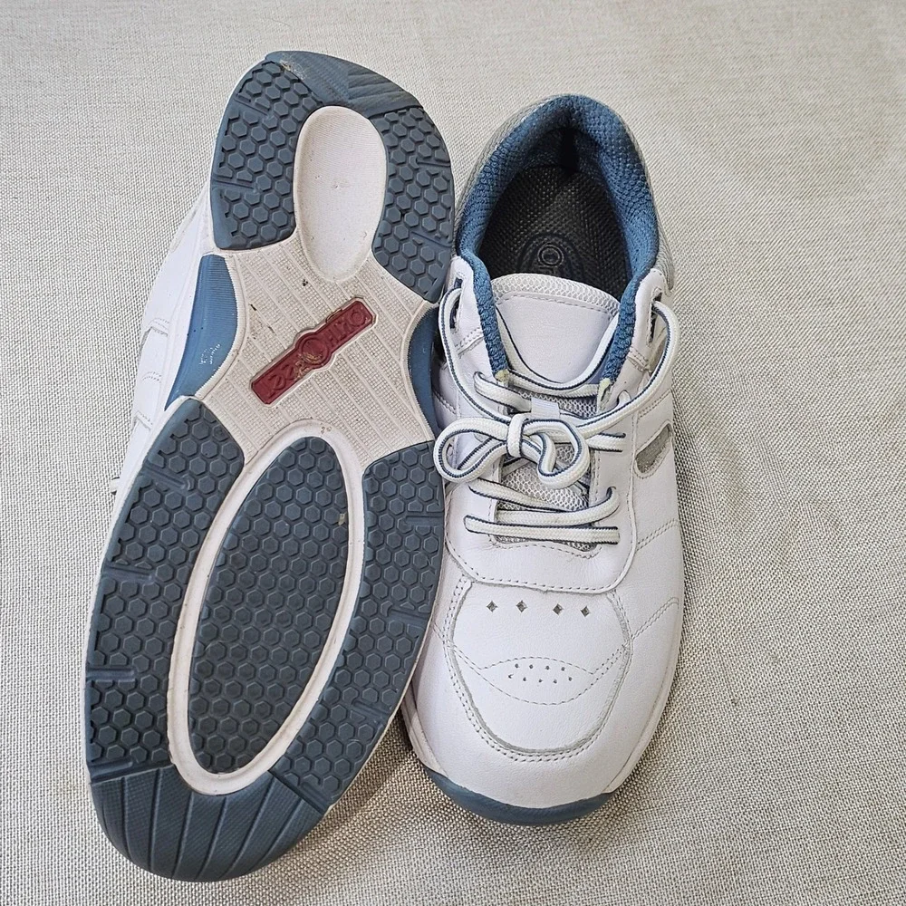 OrthoFeet 940 Walking Shoes Womens 9 White Leather Orthopedic Athletic Sneakers